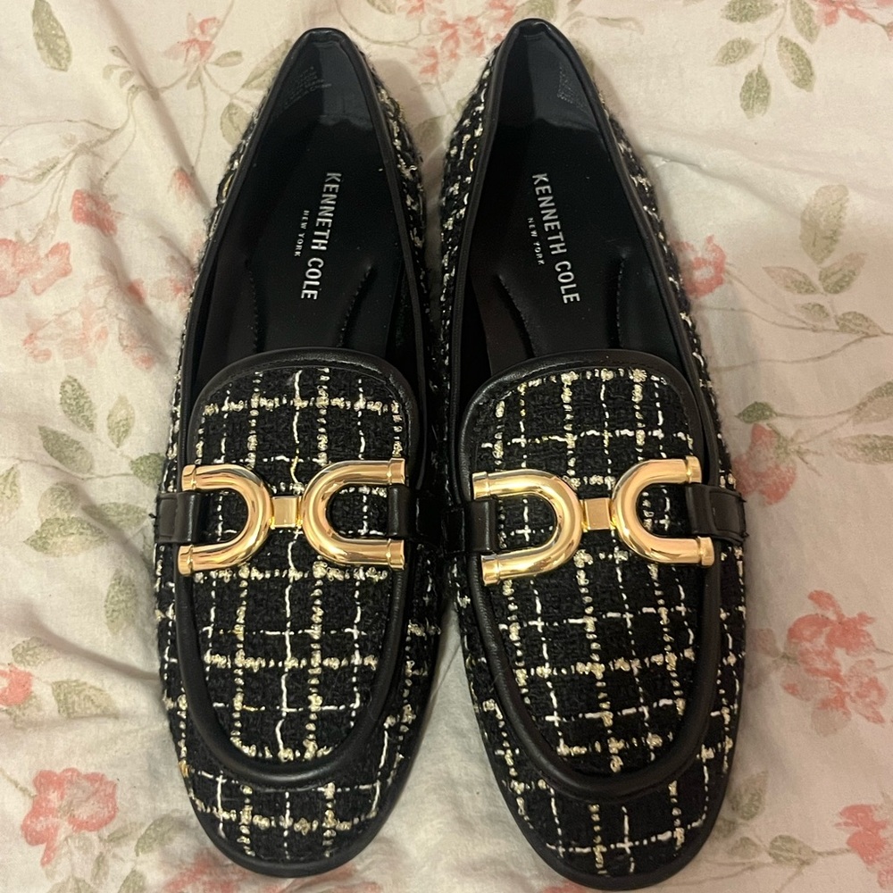 Kenneth Cole Black and Gold Women's Loafers